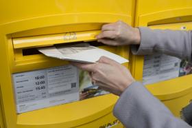 通訊投票是目前瑞士公投與選舉最常使用的方式