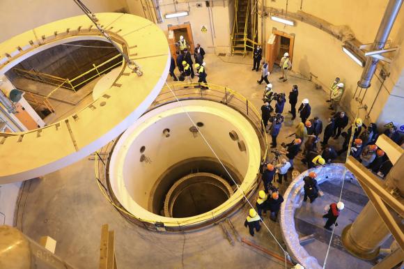 Iranian technicians work at the Arak heavy water reactor s secondary circuit.