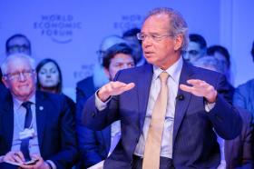 Paulo Guedes, ministro de Finanzas de Brasil, en el Foro de Davos