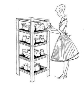 Caricatura de una mujer delante de una estantería de productos alimentarios
