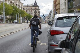 Uber Eats suffers setback in Geneva court ruling - SWI swissinfo.ch