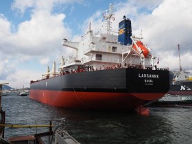 Le cargo le Lausanne.