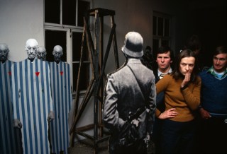 Museu de Auschwitz, em homenagem às vítimas do nazismo, 1981.