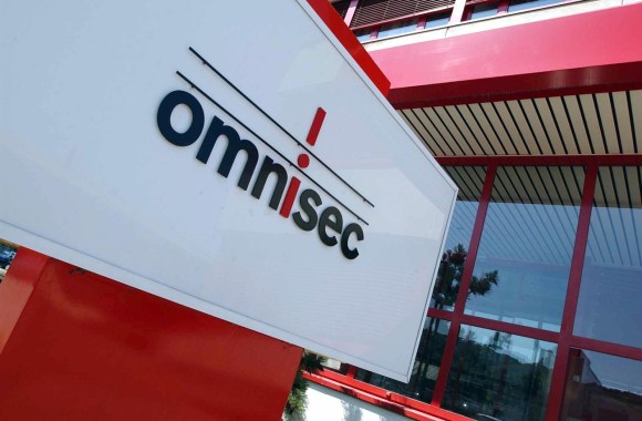  اومنيسك هي الشركة السويسرية الثانية المتهمة ببيع أجهزة تشفير تم التلاعب بها لصالح أجهزة المخابرات الأمريكية.
