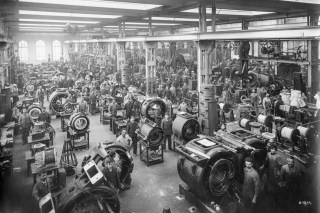 1900-1920年間，在35號廠房裡進行線圈繞組