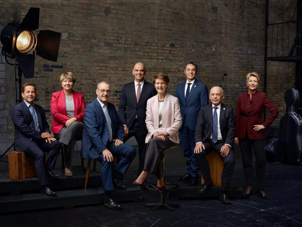 Le Conseil fédéral va se faire vacciner - SWI swissinfo.ch