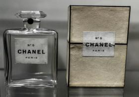 Chanel N°5 cumple 100 años sin una gota rancia - SWI swissinfo.ch