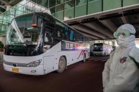 Expertos de la OMS llegan a China, que anuncia primer muerto de covid en  ocho meses - SWI swissinfo.ch