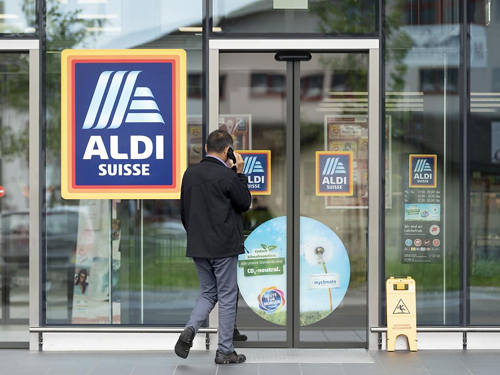 Aldi Suisse a créé 300 postes et 10 filiales en 2020 SWI swissinfo.ch