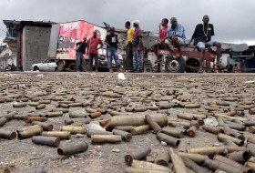 متمردون في شوارع ليبيريا