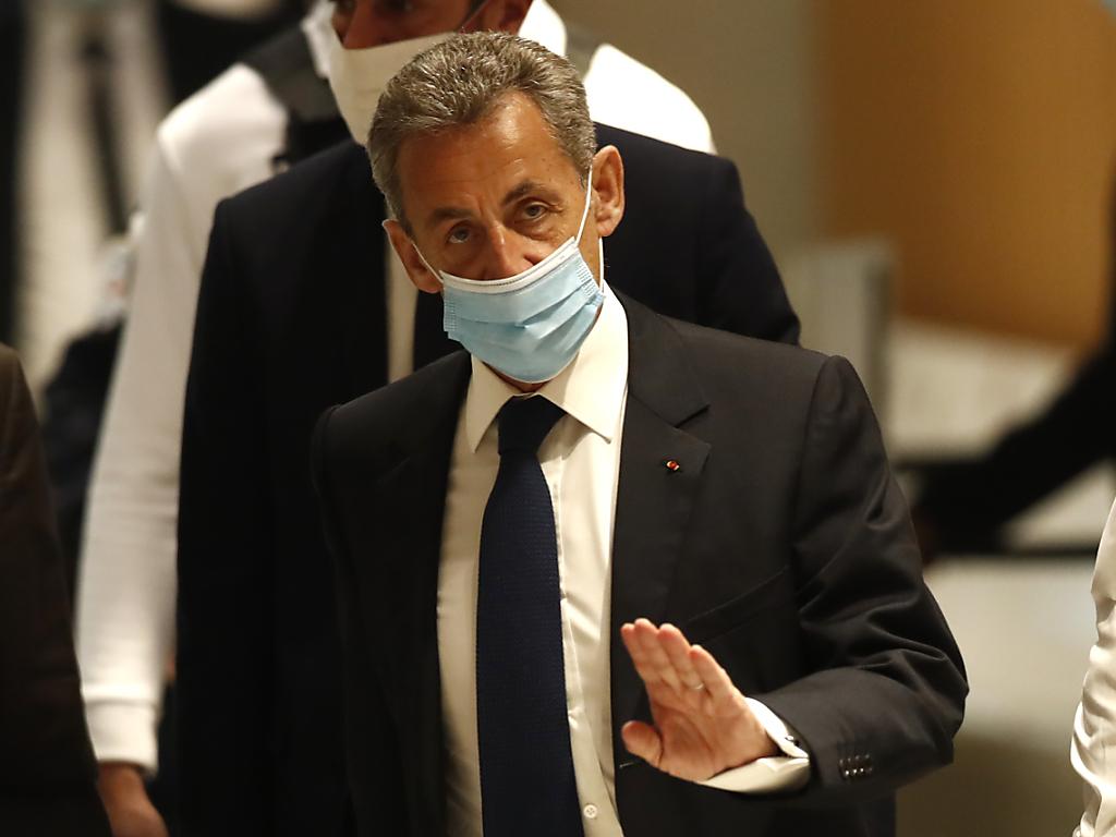 Sarkozy A T Il Un Bracelet Electronique Nicolas Sarkozy condamné pour corruption et trafic d'influence - SWI