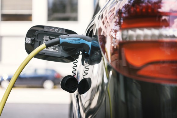 Electric car charges
