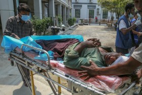ビルマの治安部隊に射殺された男性
