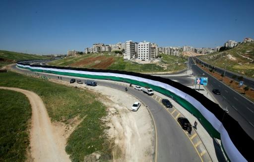 الأردن يسعى لدخول غينيس بـ أطول علم في العالم احتفالا بمئوية تأسيسه Swi Swissinfo Ch