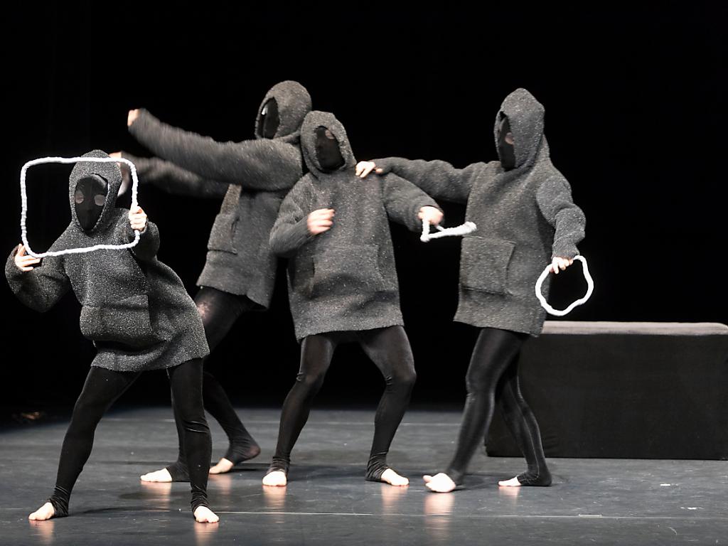 Mummenschanz Fete Ses 50 Ans Des Fin Decembre En Suisse Romande Swi Swissinfo Ch