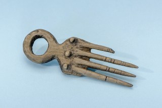 Comb