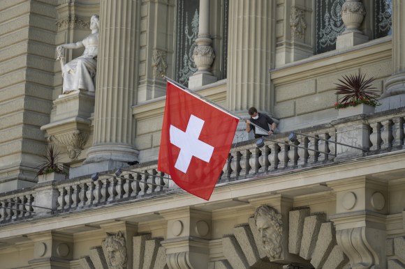 Swiss flag outside parliament