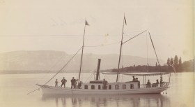 Altes Foto eines Schiffs auf dem Genfersee