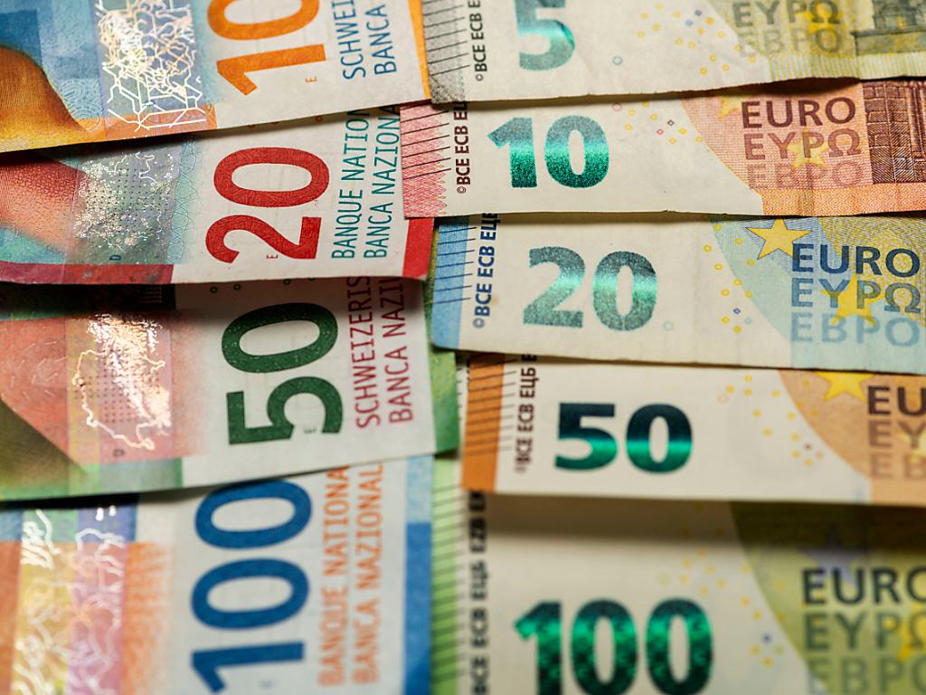 Wie Viel Sind 100 Franken In Euro Franken zum Euro so stark wie seit November 2020 nicht mehr - SWI