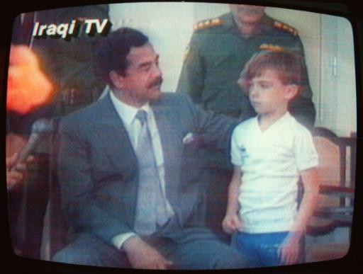 los videos de hamas liberando prisoneros no se como catalogarlos
