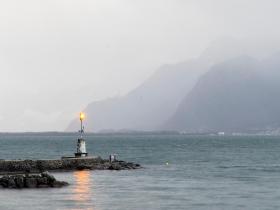 瑞士湖边的暴风雨警示灯还将被继续保留。