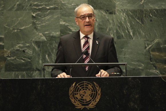 الرئيس السويسري غي بارمولان يلقي كلمة أمام الأمم المتحدة في نيويورك