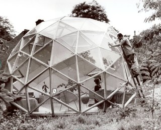 Round house man cleans windows