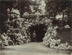 Entrée d une grotte