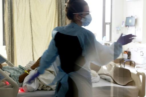 Ante buenos salarios, enfermeras itinerantes ayudan a mantener a flote  hospitales en EEUU - SWI swissinfo.ch