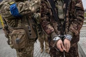HRW denuncia posibles "crímenes de guerra" contra prisioneros rusos - SWI swissinfo.ch