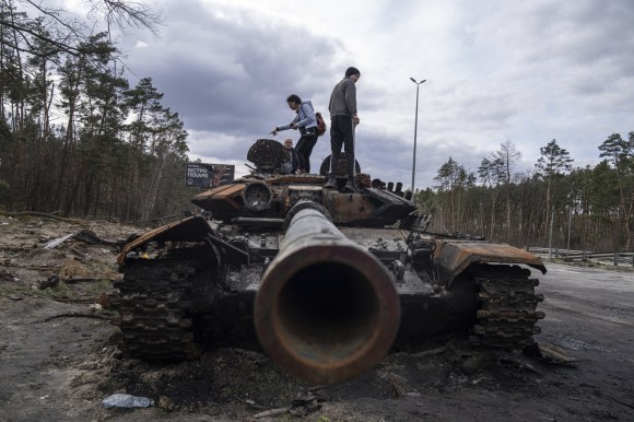Tanque russo destruído