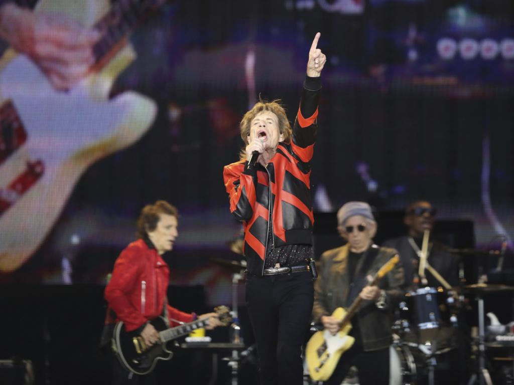 Mick Jagger hat Corona Konzert in Bern wird verschoben SWI swissinfo.ch