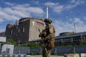 Zaporiyia: una central nuclear en la trampa de la guerra de Ucrania - SWI  swissinfo.ch