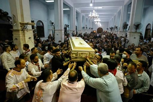 Egipto, de luto por la muerte de 41 personas en el incendio de una iglesia  copta - SWI 