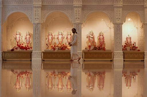 افتتاح معبد هندوسي في الإمارات - SWI swissinfo.ch