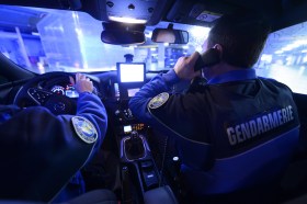 Swiss police crack down on child porn ring - SWI swissinfo.ch