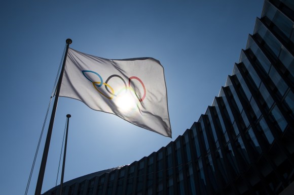 علم اللجنة الدولية الأولمبية