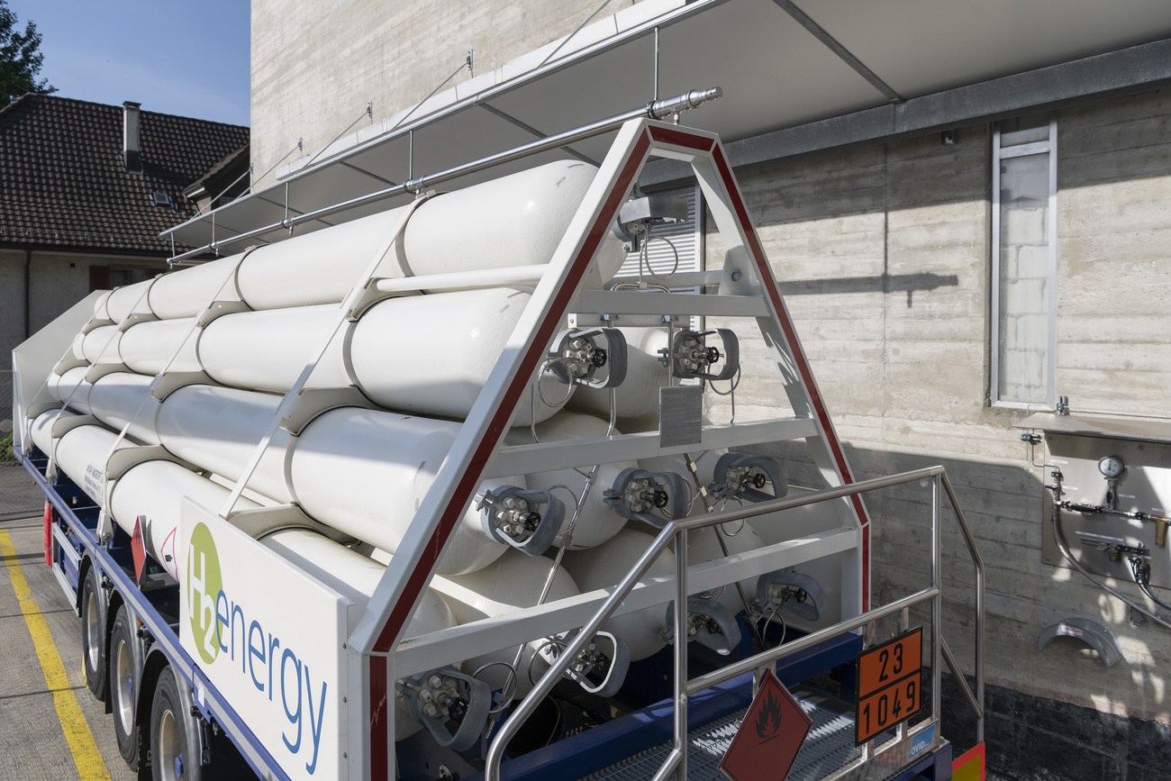 Adopt green hydrogen strategy now, Swiss cantons tell Bern - Vimarsana News