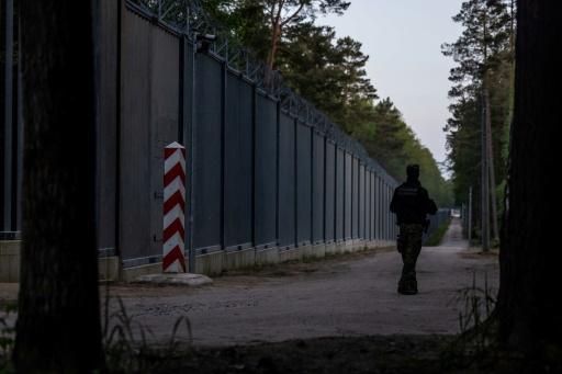 Polska będzie bronić swojej granicy z Białorusią około 10 tys. żołnierzy