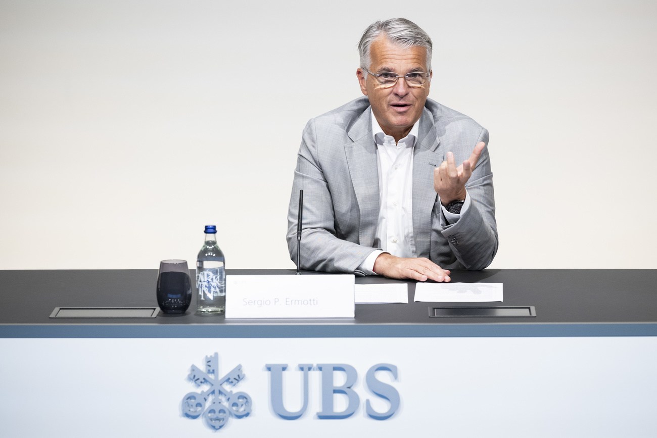 UBS hat im dritten Quartal weltweit rund 4.000 Stellen abgebaut