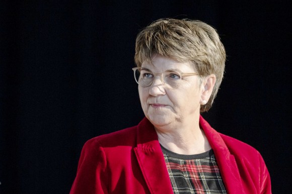 Viola Amherd blickt entschlossen