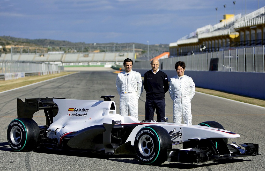 Racing boss Sauber gets clean restart